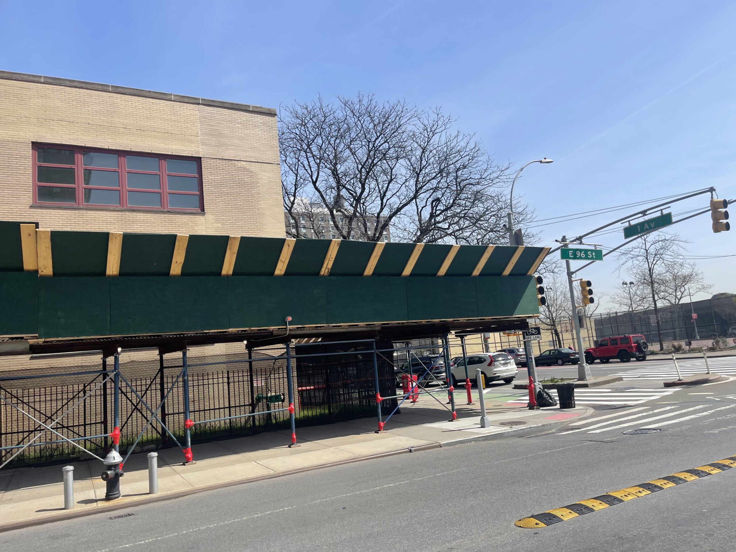 sidewalk shed